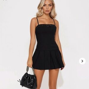 Elegant Black Sleeveless Dress